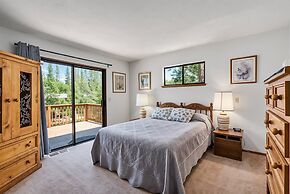 The Big Easy - Lakefront Only 1 mile to Popular Marina Beach! by Yosem