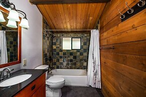 Cabina De Alba - Charming and Modern by Yosemite Region Resorts
