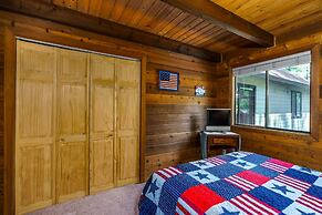 Cabina De Alba - Charming and Modern by Yosemite Region Resorts