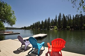 Better at the Lake - Lakefront with Gorgeous Views and a Private Dock 