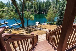 Better at the Lake - Lakefront with Gorgeous Views and a Private Dock 