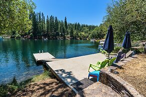 Better at the Lake - Lakefront with Gorgeous Views and a Private Dock 