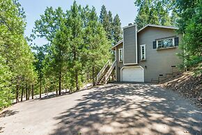 Ridgecrest Rendezvous -  Huge Wrap-Around Deck - Perfect for Sunbathin