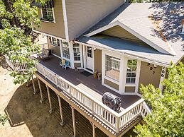 Ridgecrest Rendezvous -  Huge Wrap-Around Deck - Perfect for Sunbathin