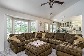 Ridgecrest Rendezvous -  Huge Wrap-Around Deck - Perfect for Sunbathin