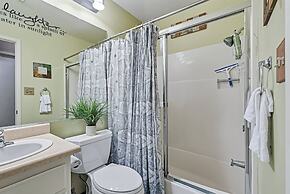 Bigfoot Retreat - Close to Golf and the Beach by Yosemite Region Resor