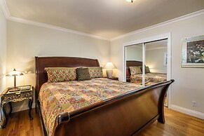 Creme de la Creme 1 - Pet Friendly Near Dunn Court Beach by Yosemite R