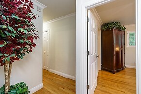 Creme de la Creme 1 - Pet Friendly Near Dunn Court Beach by Yosemite R