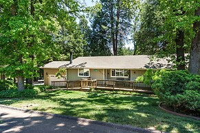 Creme de la Creme 1 - Pet Friendly Near Dunn Court Beach by Yosemite R