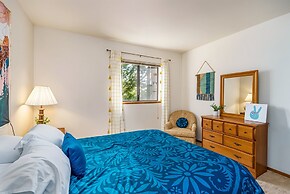 The Happy Place - Mountain Views and Amenities Galore by Yosemite Regi