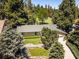 Creme De La Creme 2 - Pet Friendly and Amazing Golf-Course Views by Yo