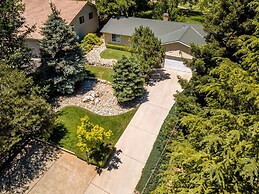 Creme De La Creme 2 - Pet Friendly and Amazing Golf-Course Views by Yo