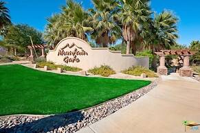 Los Palmas 30 Days Minimum 3 Bedroom Home by RedAwning