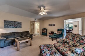 Casa Del Lago - Only 200 Yards from the Beach by Yosemite Region Resor