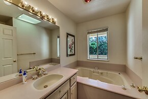 Casa Del Lago - Only 200 Yards from the Beach by Yosemite Region Resor