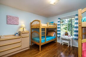 Casa Del Lago - Only 200 Yards from the Beach by Yosemite Region Resor