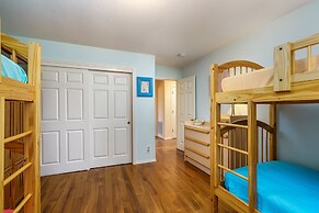 Casa Del Lago - Only 200 Yards from the Beach by Yosemite Region Resor