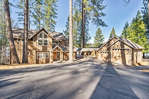 Casa Cassaretto - This Beautiful Lakefront Home is Only 50 yards from 