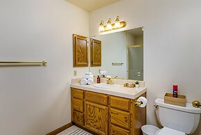 Miner's Claim by Yosemite Region Resorts