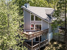 Miner's Claim by Yosemite Region Resorts