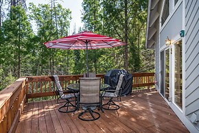 Miner's Claim by Yosemite Region Resorts