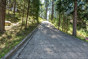 Miner's Claim by Yosemite Region Resorts