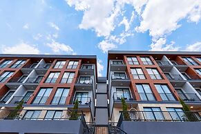 Bayview Hills Luxury Residences