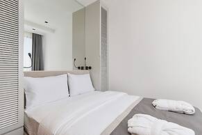 Bayview Hills Luxury Residences