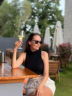 Bayview Hills Luxury Residences