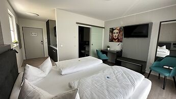 CAP1 Boardinghouse