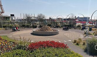 Pleasure Beach Apartment With Garden