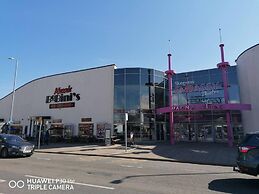 Pleasure Beach Apartment With Garden