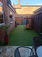 Pleasure Beach Apartment With Garden