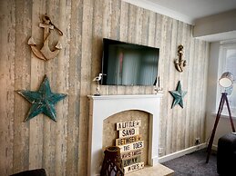 Remarkable 3-bed Hot Tub House in Blackpool