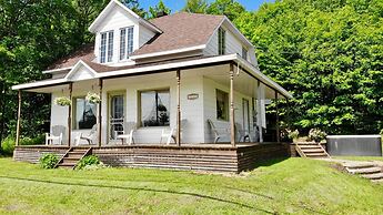 Les Chalets Tourisma