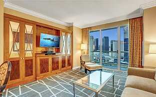 MGM Vegas Signature Suites Collection