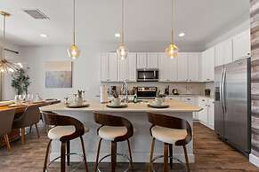 Coral Eagle at Solterra Resort by Shine Villas 415