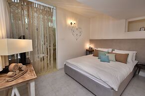 Accommodation Units The Mansion Had Nes