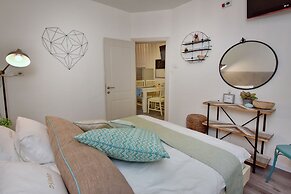 Accommodation Units The Mansion Had Nes