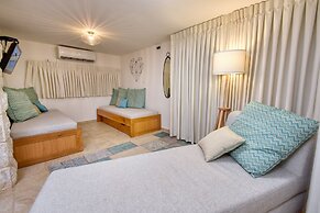 Accommodation Units The Mansion Had Nes