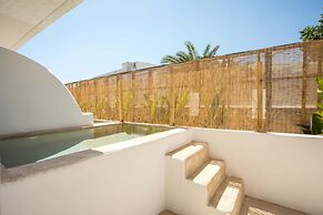 ATMA BEACH ROOMS & SUITES