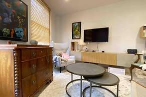 Charming 2-bed Apt With 2 Bathtub Central London
