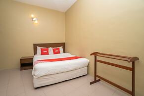 OYO 1194 Best Stay Hotel Pangkor