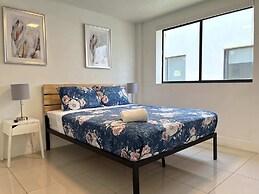 Miami Suite 301