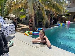 Pure Baja-Entire Estate Sleeps 19