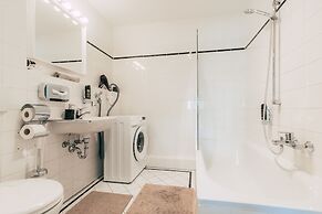 Luga Homes - Nikolaikirche