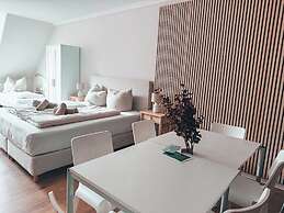 Luga Homes - Nikolaikirche