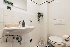 Luga Homes - Nikolaikirche