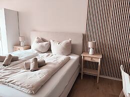 Luga Homes - Nikolaikirche