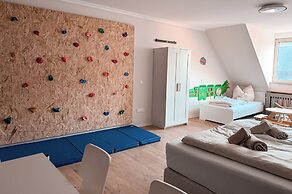 Luga Homes - Nikolaikirche